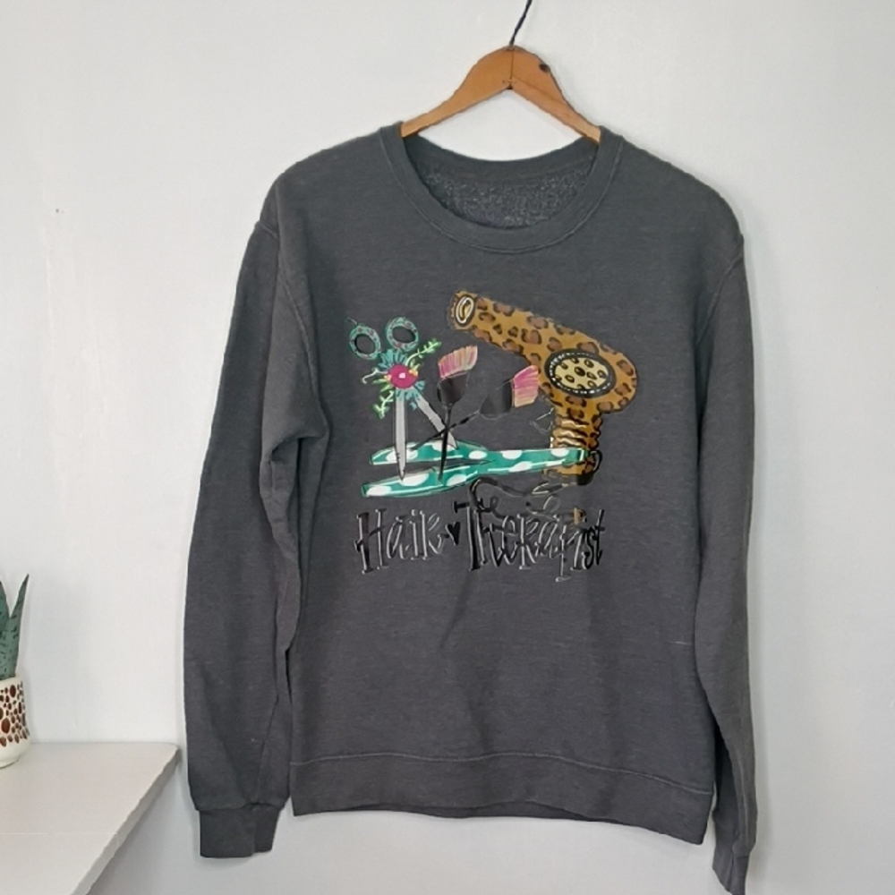 Fruit of the Loom Hair Stylist Graphic Sweater Womens Small Gray “Hair Therapist